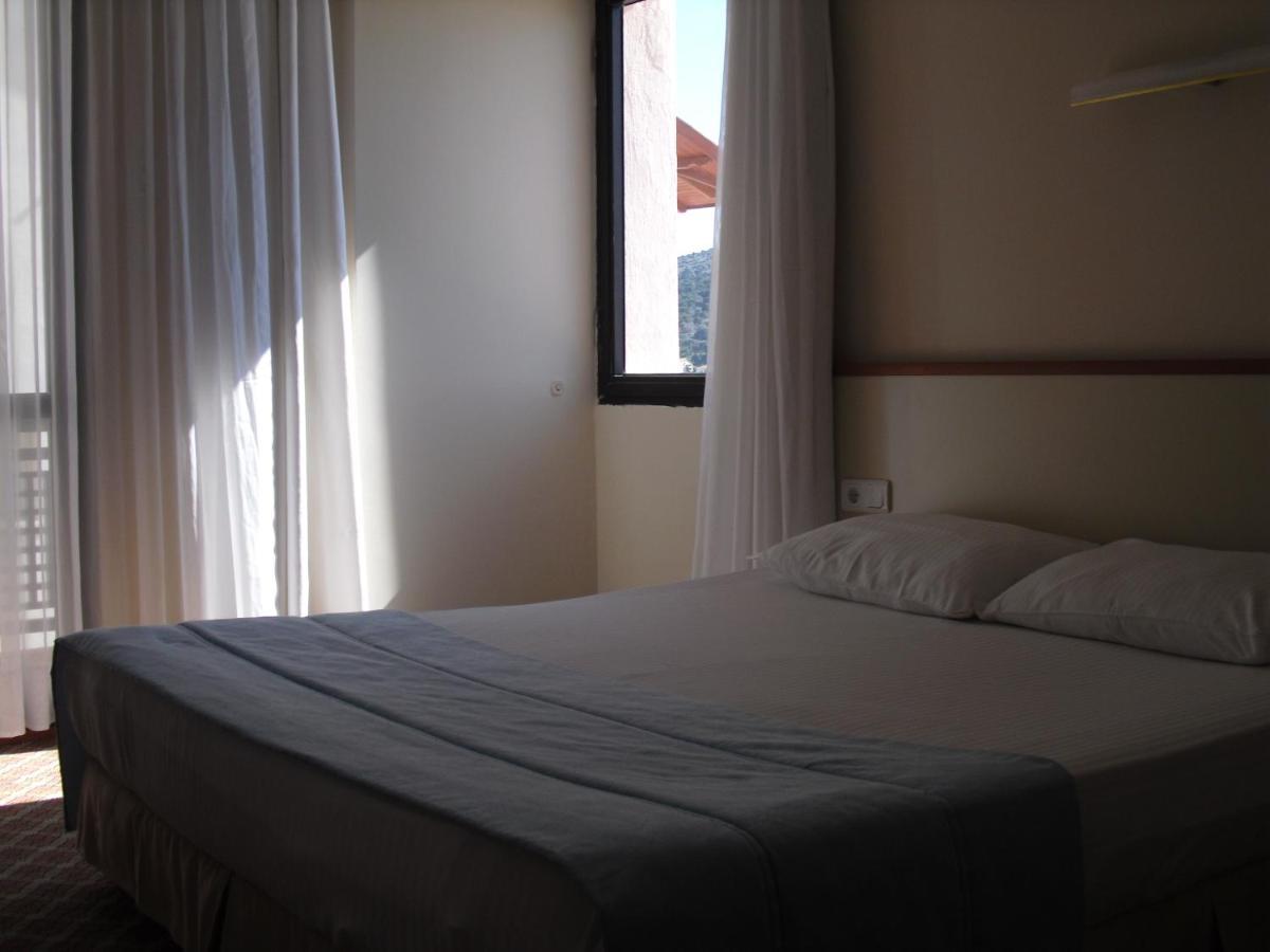 Kerman Hotel เซสเม ภายนอก รูปภาพ